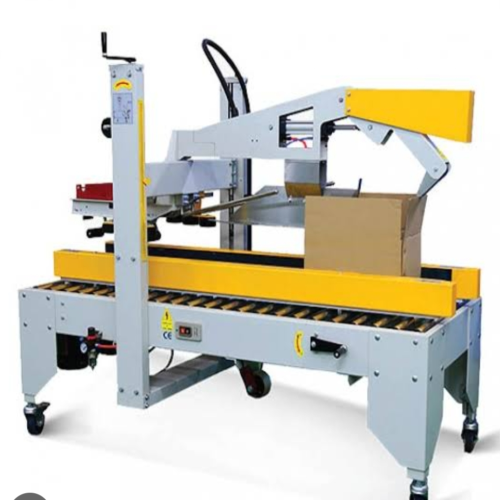 Carton sealing machine