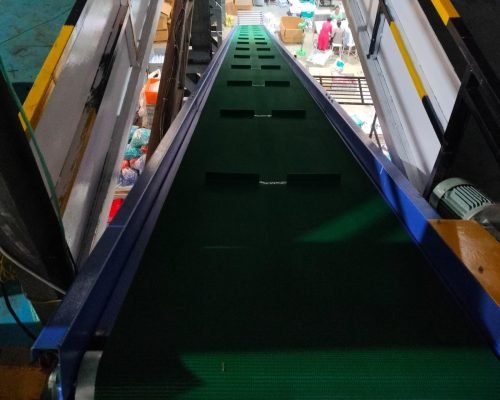 Inclined Belt Conveyor